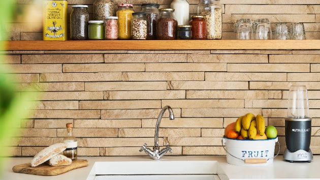 壁・床の素材にこだわる