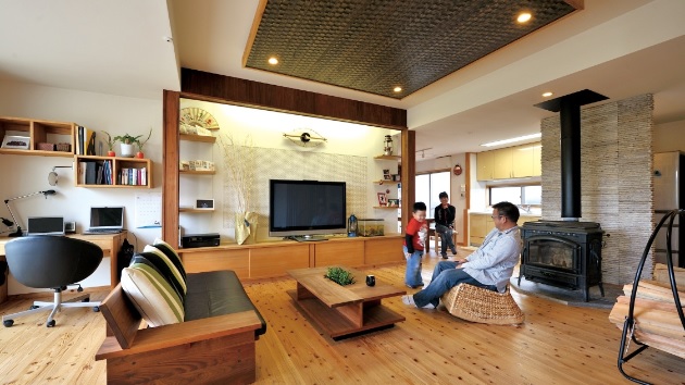 事例① 天井の一部だけ異なったデザイン