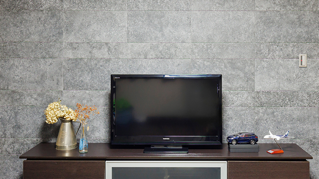 リビングも寝室も壁を変えることで雰囲気をチェンジ