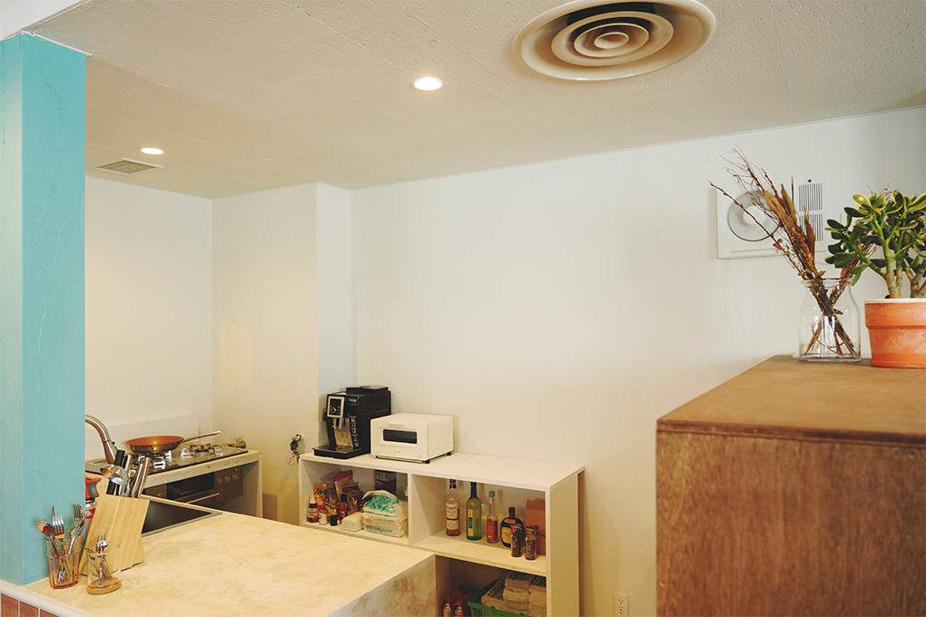 エコカラット導入前のキッチン